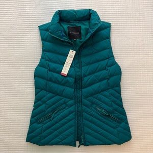 Talbot’s puffer vest in a teal color. Size XSmall
